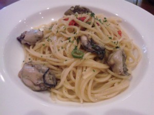 パスタ＆ブュッフェライズカフェの生唐辛子と牡蠣のペペロンチーノ